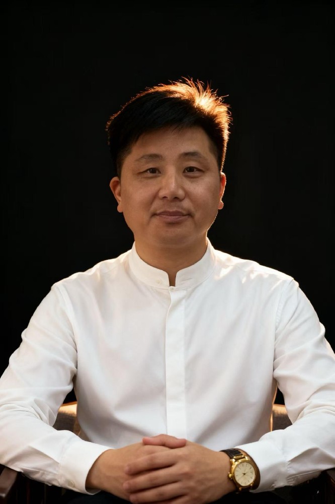 ����ƽ�����ɺ�Ҷ��Ժ�о�Ա��